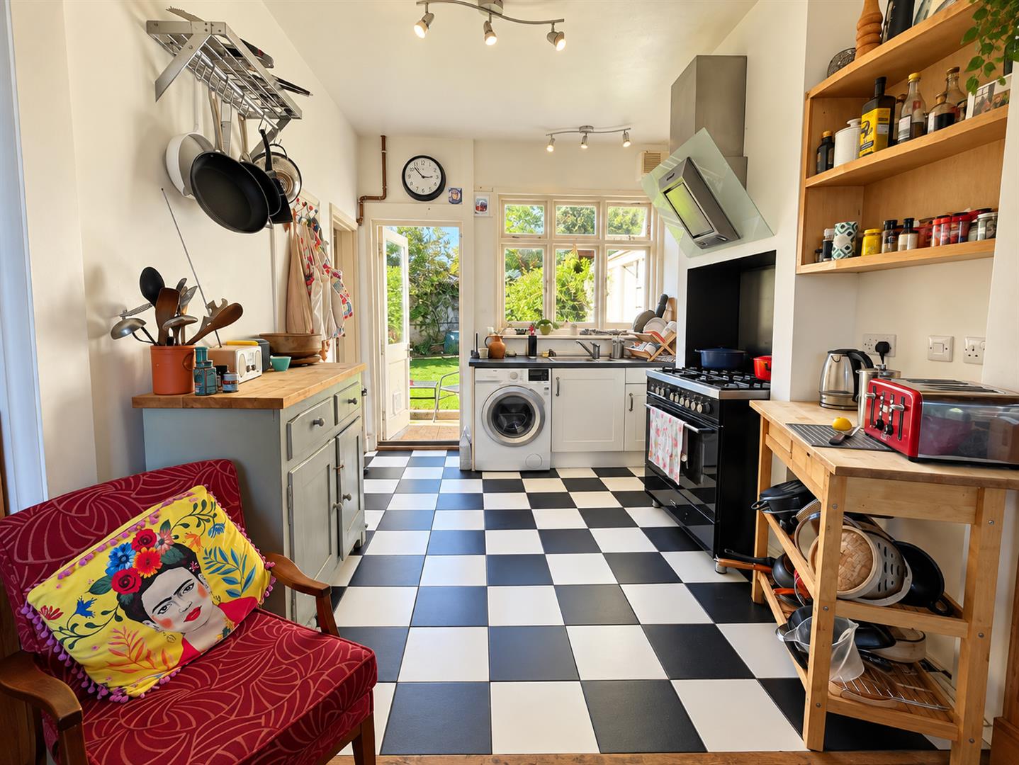 Canute Road, Hastings
